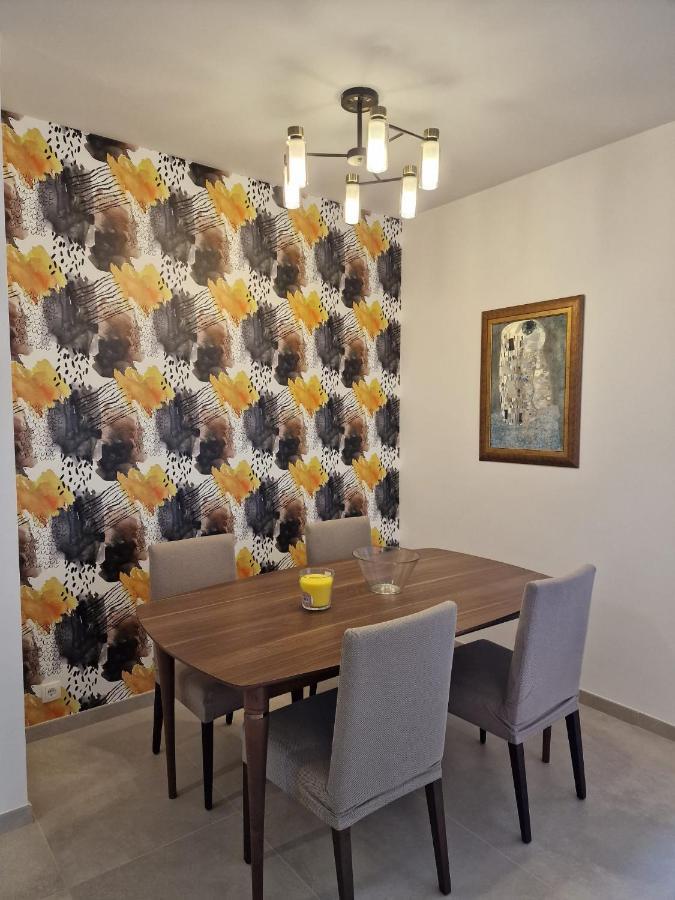 Luxury Moobl - Free Parking * Ragusa